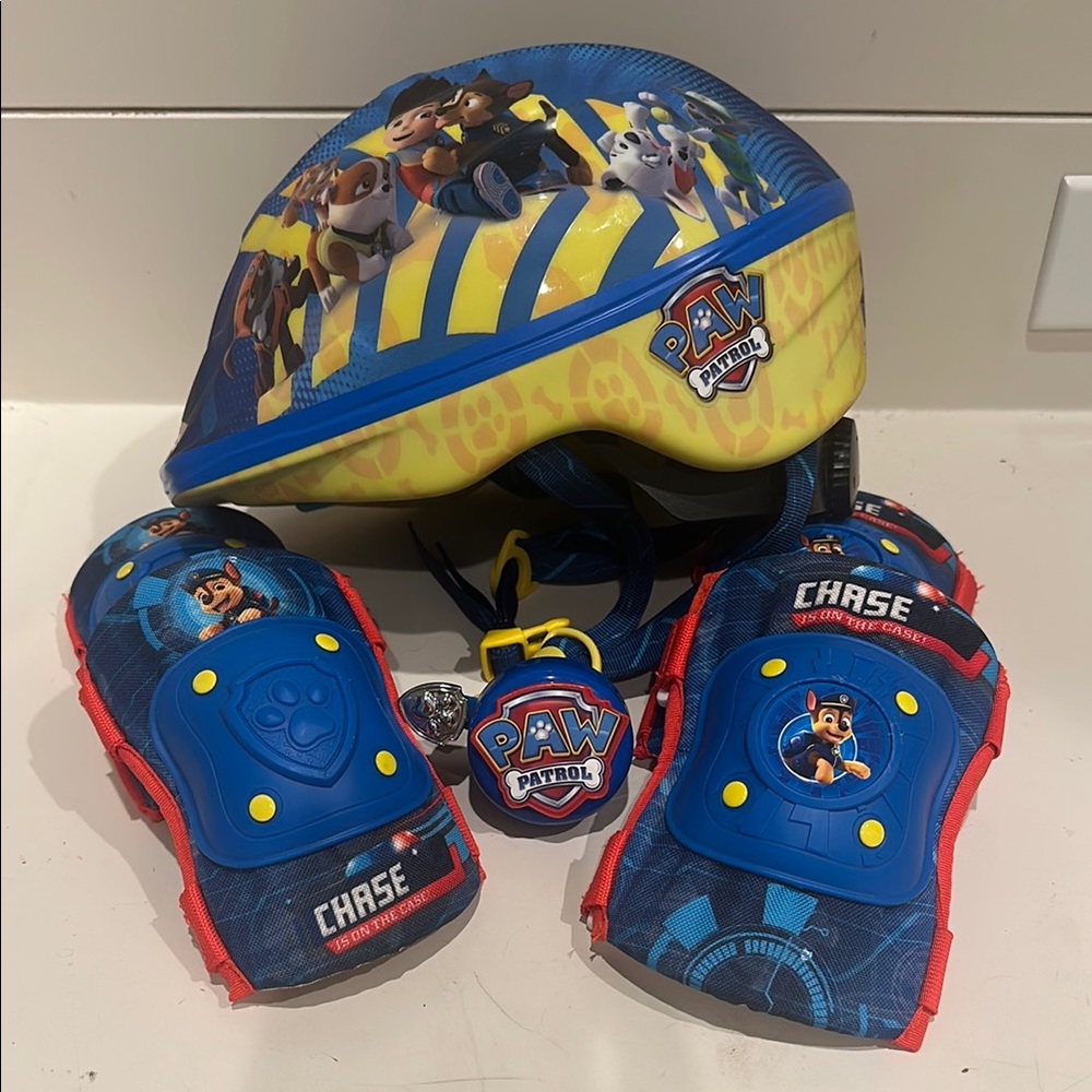 Paw Patrol Blue and Yellow Safety Gear Set